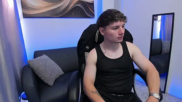 Leoo_Miller's cam snapshot