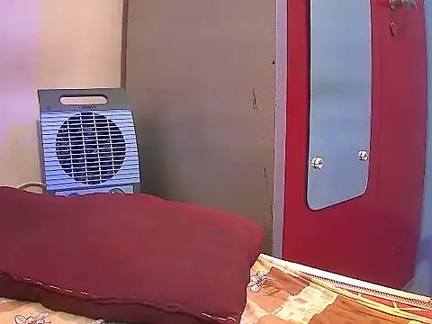 MAYA100 live sex cam