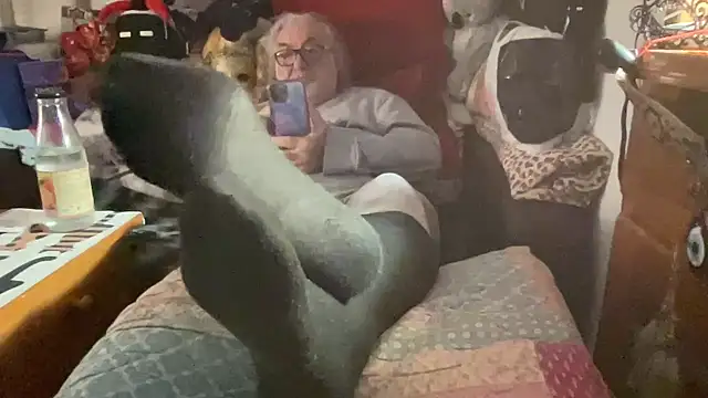 EroticVenetian live sex cam