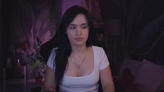 MonicaFarmer's cam snapshot