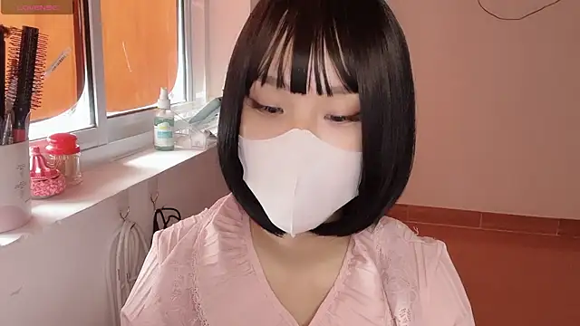 Tieu-May's cam snapshot