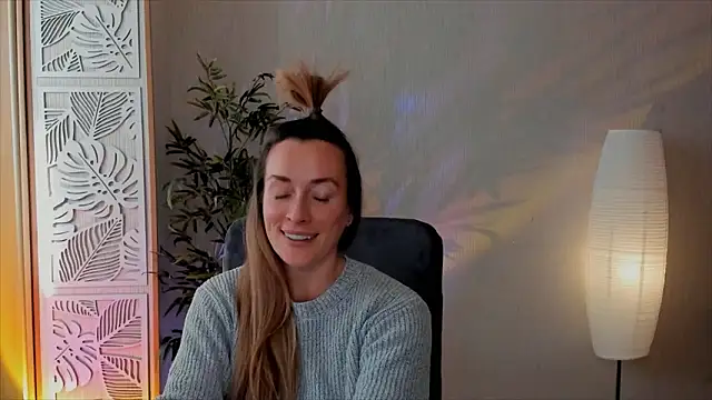 RebeccaMartinez's cam snapshot