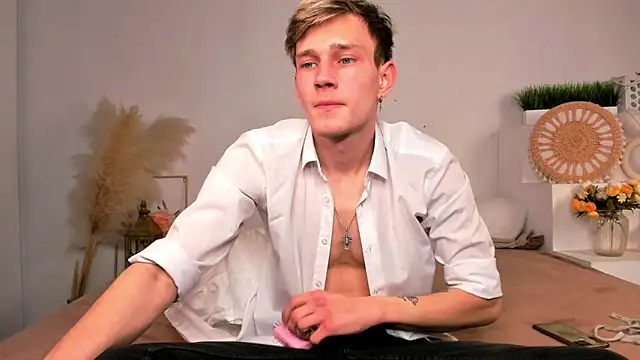 Volan_Starts's cam snapshot