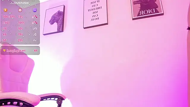 LizzyPonce's cam snapshot