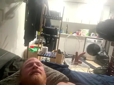 AidenMcKnight's cam snapshot