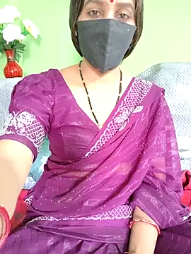 SareeQween143's cam snapshot