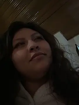 Larissa_Antonella's cam snapshot