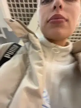 LeiaMood live sex cam