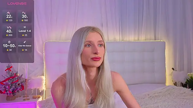 Monica_Leen's cam snapshot