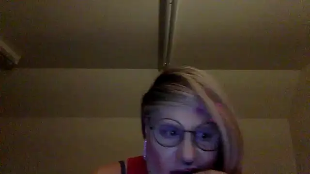 SSeekcd420333's cam snapshot