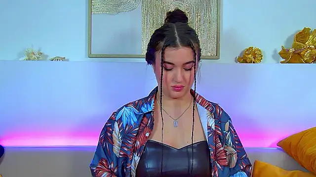 ChristinaMilton live sex cam