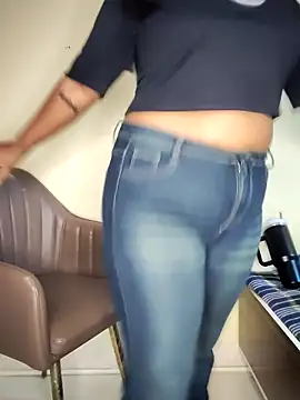 Cute_Baby143's cam snapshot