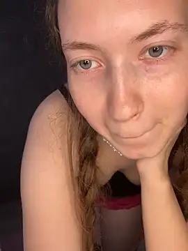 Holy_Poly's cam snapshot