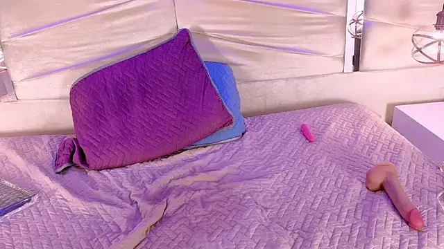 Ameliatrevicott's cam snapshot