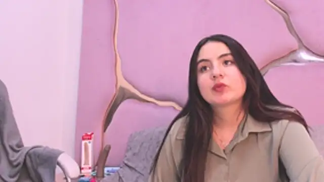 IsabelDelacroix's cam snapshot