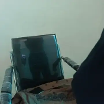 hot_kavya002's cam snapshot