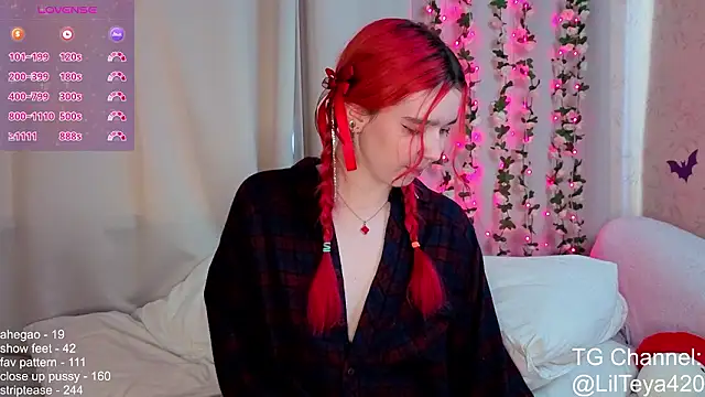 little_Teya's cam snapshot