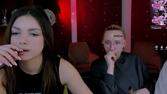 mila_glow1's cam snapshot