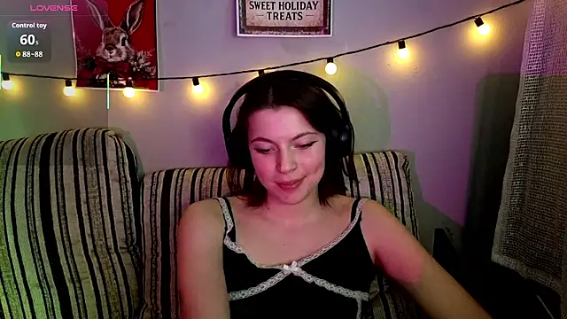 CutieAnny's cam snapshot