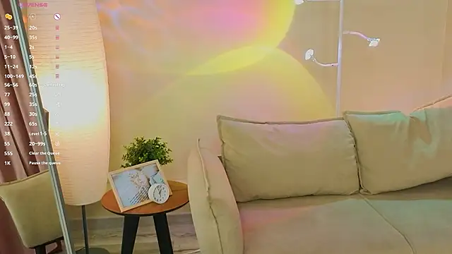 OliviaKis_'s cam snapshot