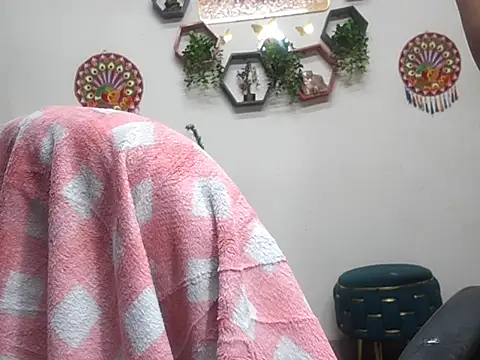 Royal_BhabhiSc's cam snapshot