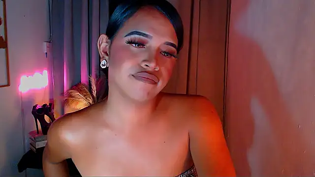 Lorainnelustts live sex cam