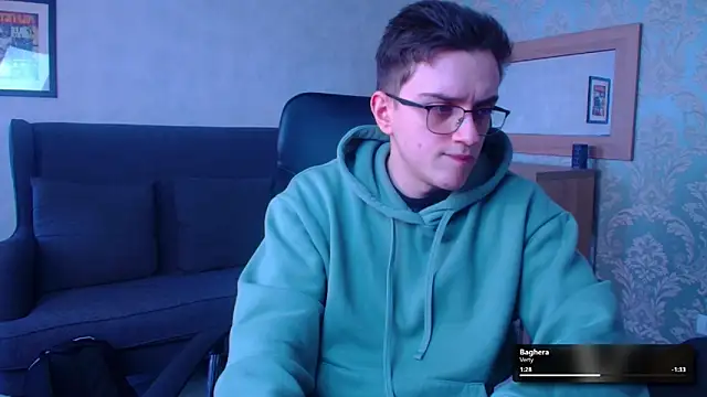 FelixStarkk live sex cam