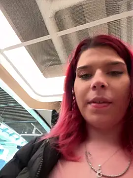 RiriRoseey's cam snapshot