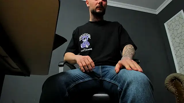 BrianHunts's cam snapshot