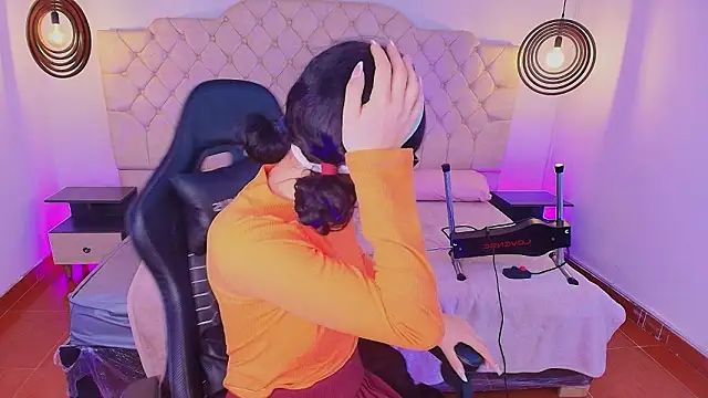 Sweet_1Angel's cam snapshot