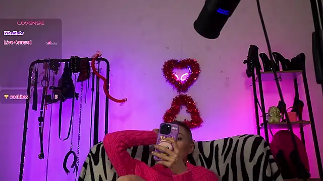 CyberXGoddess's cam snapshot