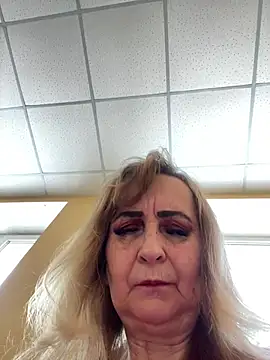 Irina2909@xh's cam snapshot