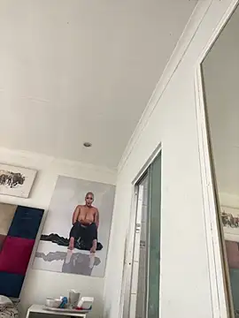 sexyTHANDO live sex cam