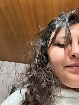 Larissa_Antonella's cam snapshot