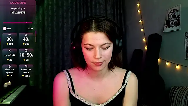 CutieAnny's cam snapshot