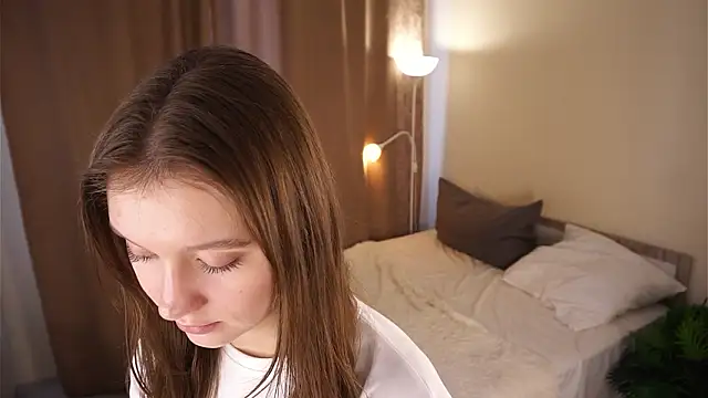 IrenaZeiler's cam snapshot