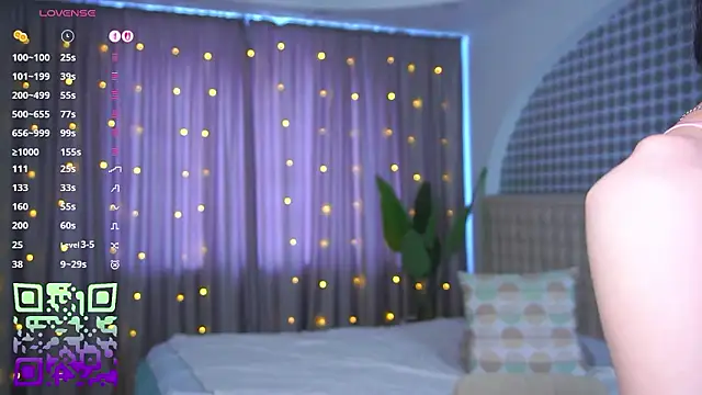 DeliaLoma's cam snapshot