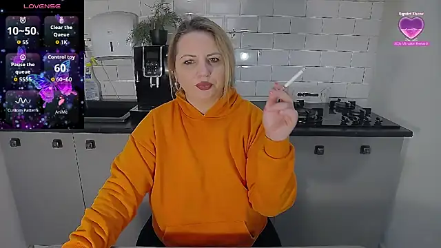 erikaerika's cam snapshot