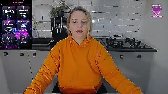 erikaerika's cam snapshot