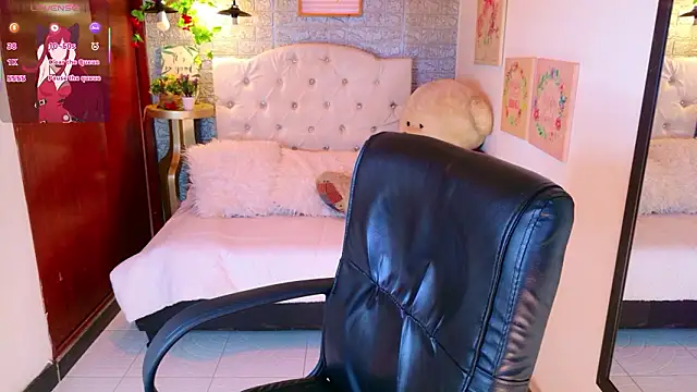 meghan_nill's cam snapshot