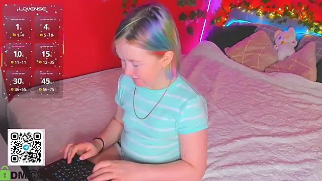 Sara_Robinson's cam snapshot