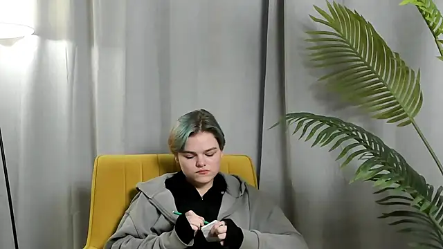 RoyceCamon's cam snapshot