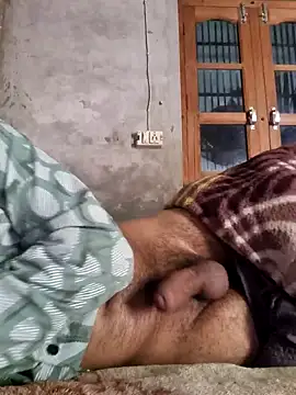 yash7713 live sex cam