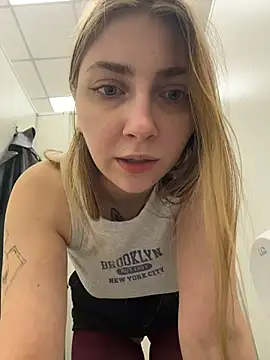 Sunny___Bunny's cam snapshot