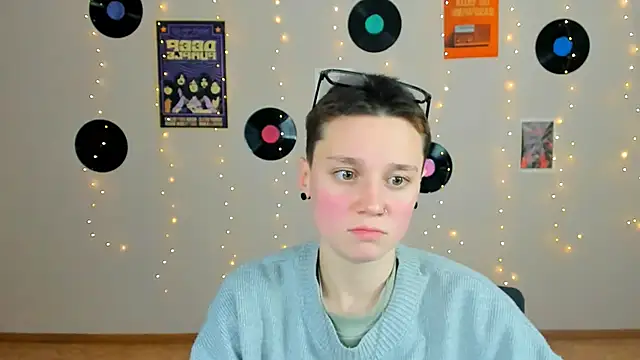 emi_fade's cam snapshot