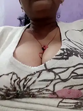 Hotty-Girl22's cam snapshot