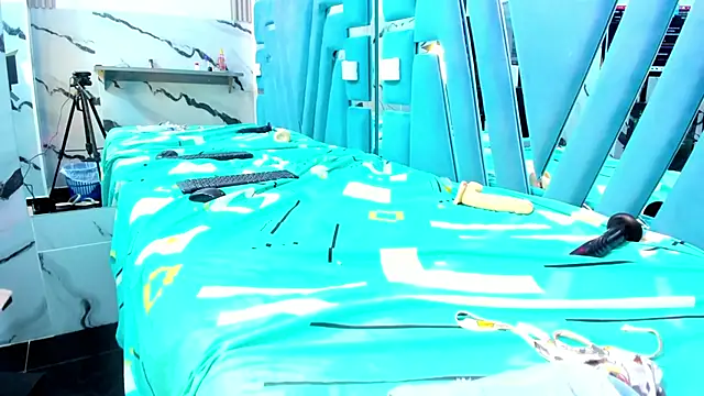 leyla_brown1's cam snapshot