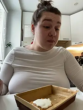 SuzieMurray's cam snapshot