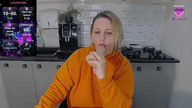 erikaerika's cam snapshot