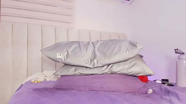 _ebony-queen_'s cam snapshot